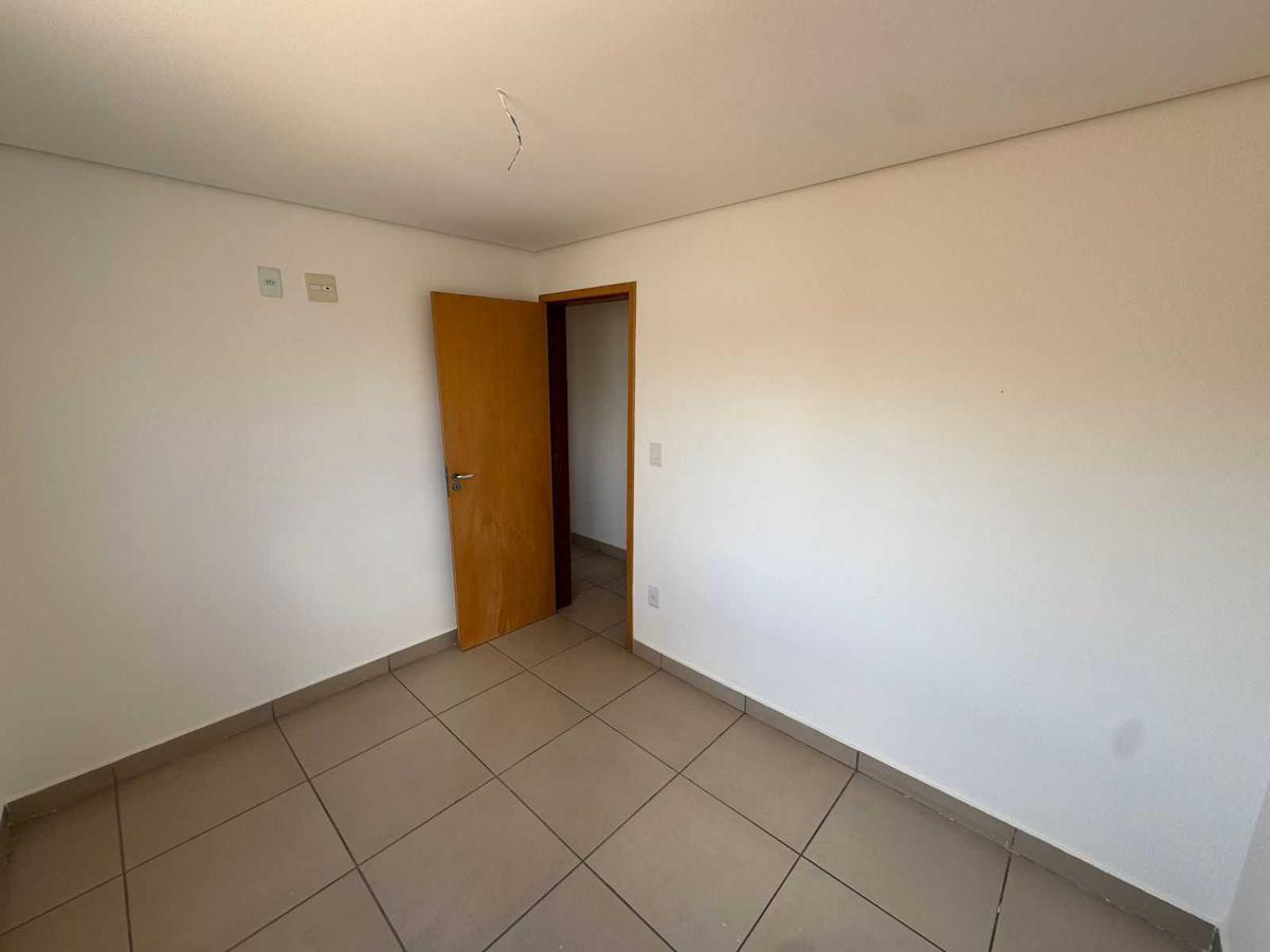 Cobertura, Concórdia, 2 Quartos, 2 Vagas, 1 Suíte
