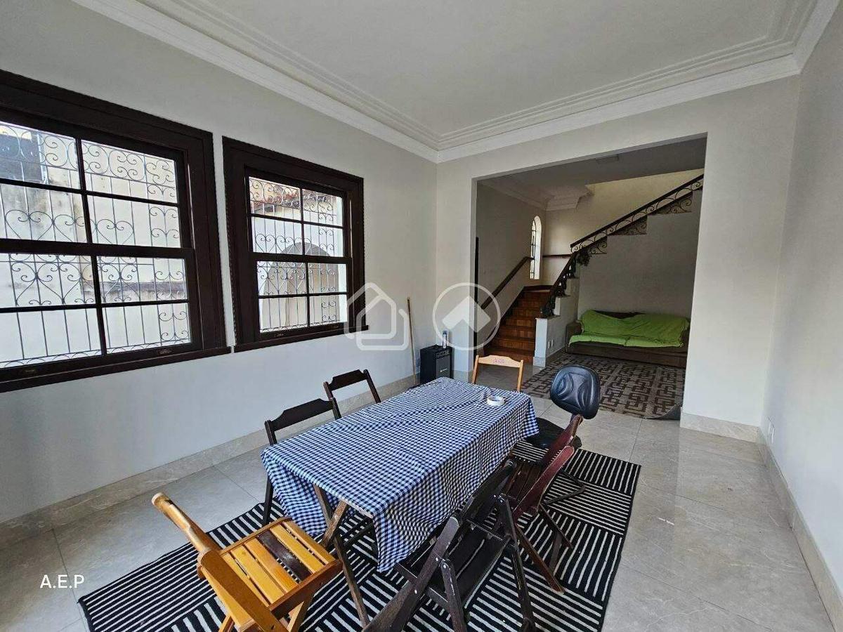 Casa, Santo Agostinho, 6 Quartos, 12 Vagas, 2 Suítes