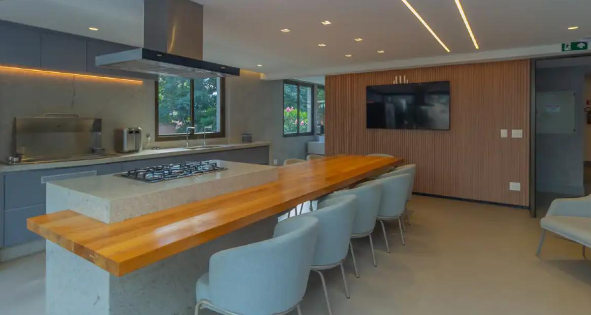 Cobertura, Serra, 3 Quartos, 2 Vagas, 1 Suíte