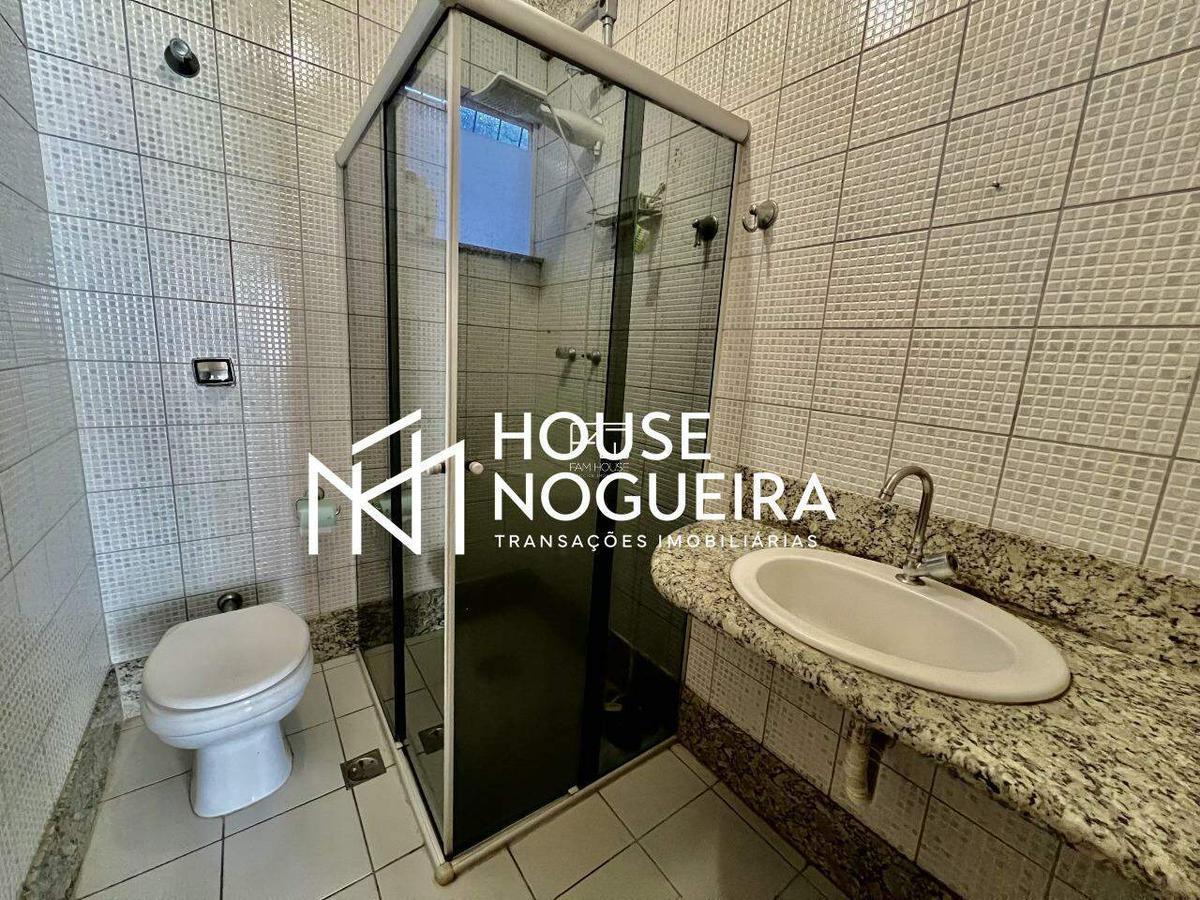 Casa, Santa Helena, 4 Quartos, 8 Vagas, 2 Suítes