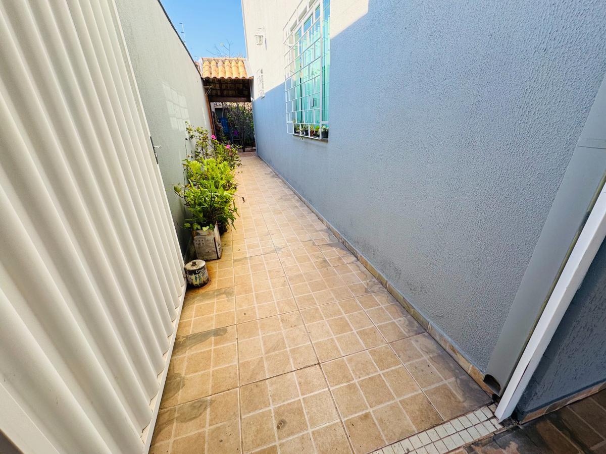 Casa, Rio Branco, 3 Quartos, 2 Vagas, 1 Suíte