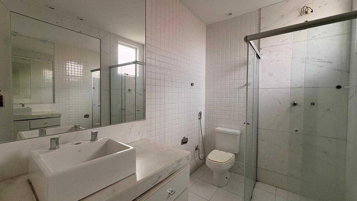 Casa, Vila Paris, 4 Quartos, 4 Vagas, 2 Suítes