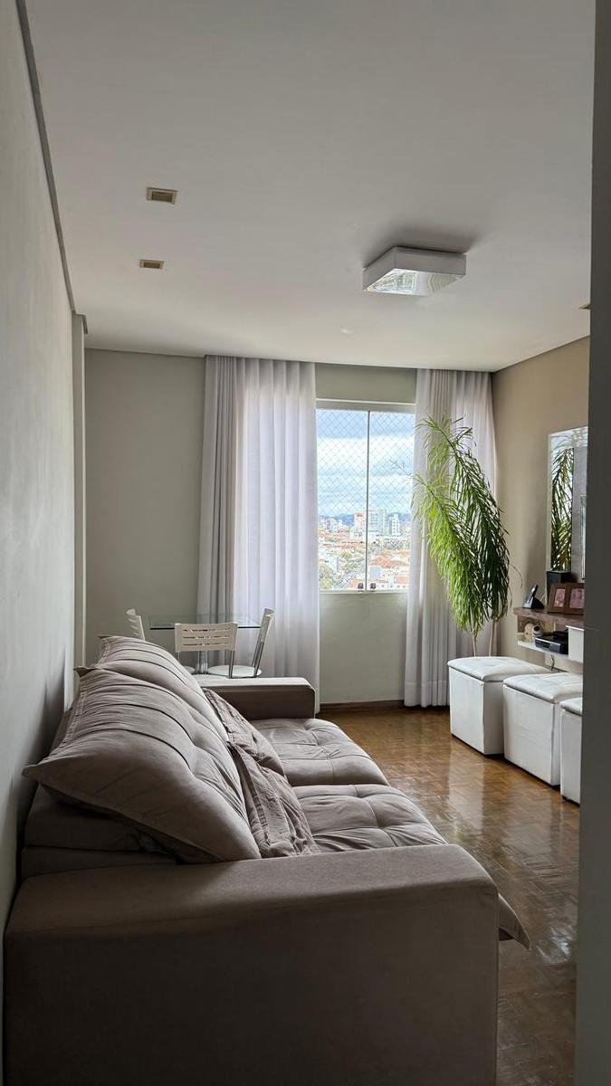 Apartamento, Floresta, 3 Quartos, 1 Vaga, 1 Suíte