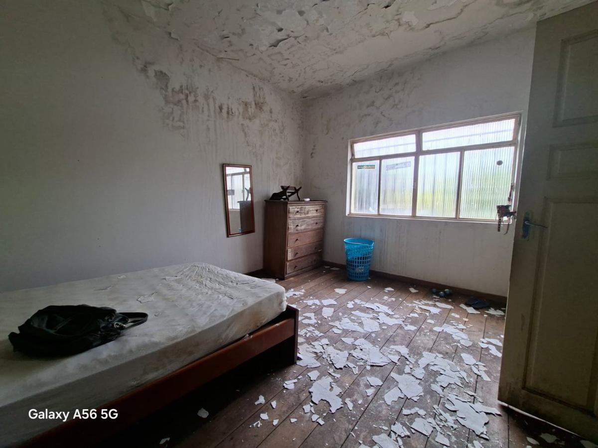 Casa, Esplanada, 4 Quartos, 2 Vagas, 1 Suíte