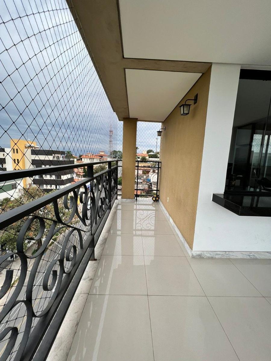 Cobertura, Brasiléia, 3 Quartos, 2 Vagas, 1 Suíte