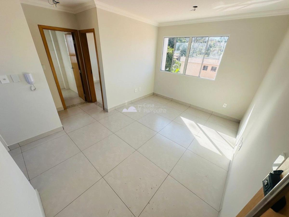 Apartamento, Santa Mônica, 2 Quartos, 1 Vaga