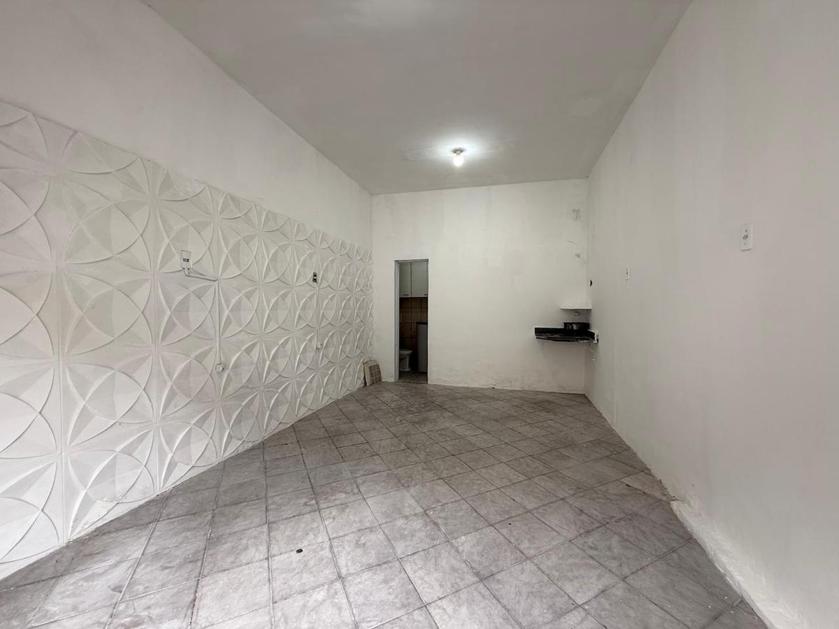 Andar, Santa Cruz, 0 Quarto, 0 Vaga