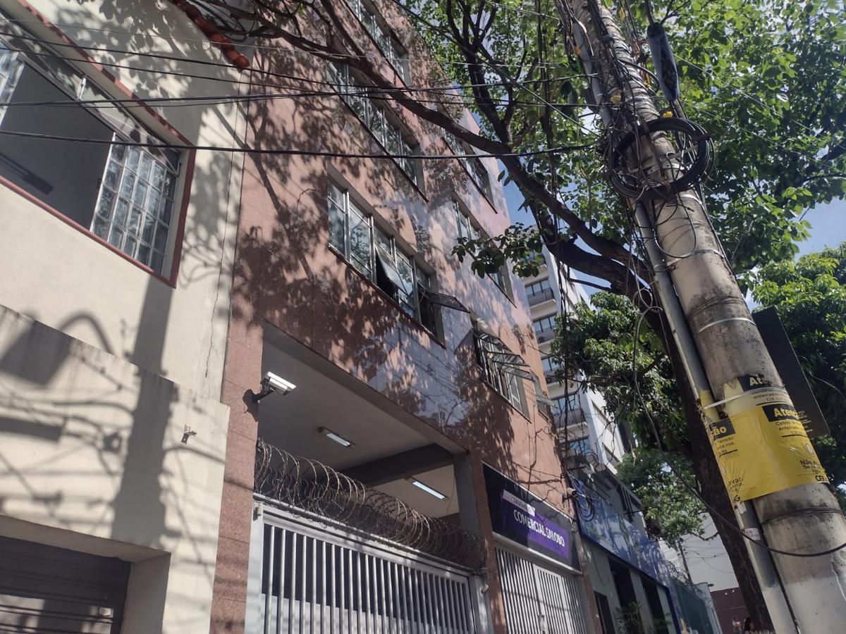 Prédio, Barro Preto, 0 Quarto, 2 Vagas