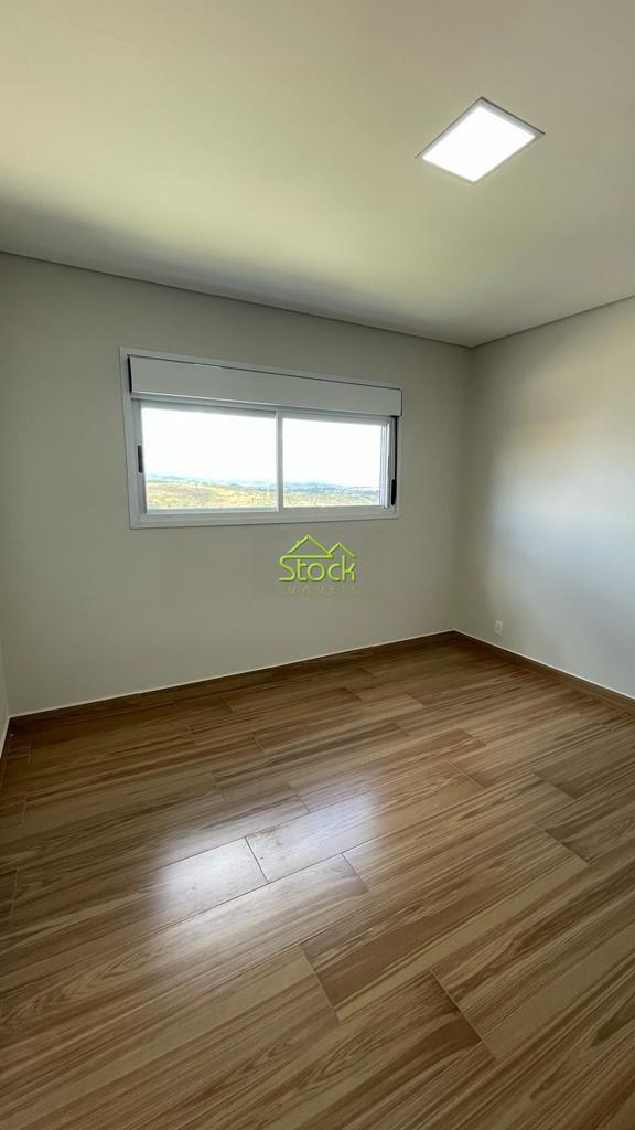 Casa, Shalimar, 3 Quartos, 2 Vagas, 1 Suíte