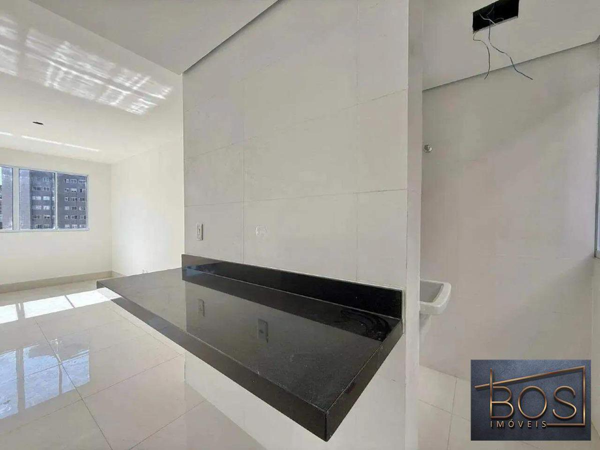 Apartamento, Vila Paris, 2 Quartos, 2 Vagas, 2 Suítes