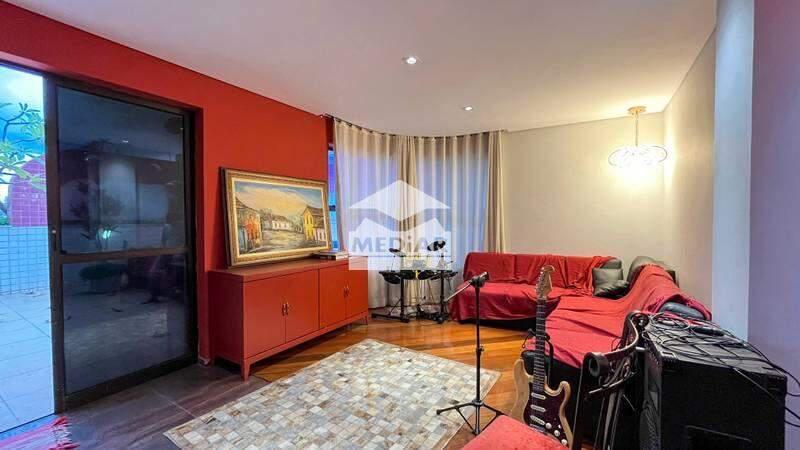 Cobertura, Buritis, 3 Quartos, 4 Vagas, 1 Suíte