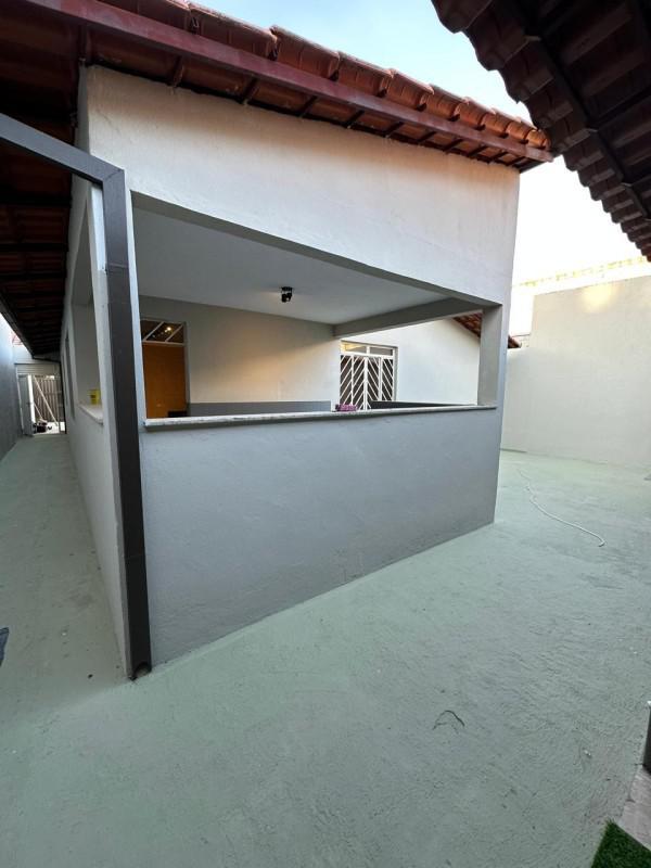 Casa, Itacolomi, 4 Quartos, 5 Vagas, 1 Suíte