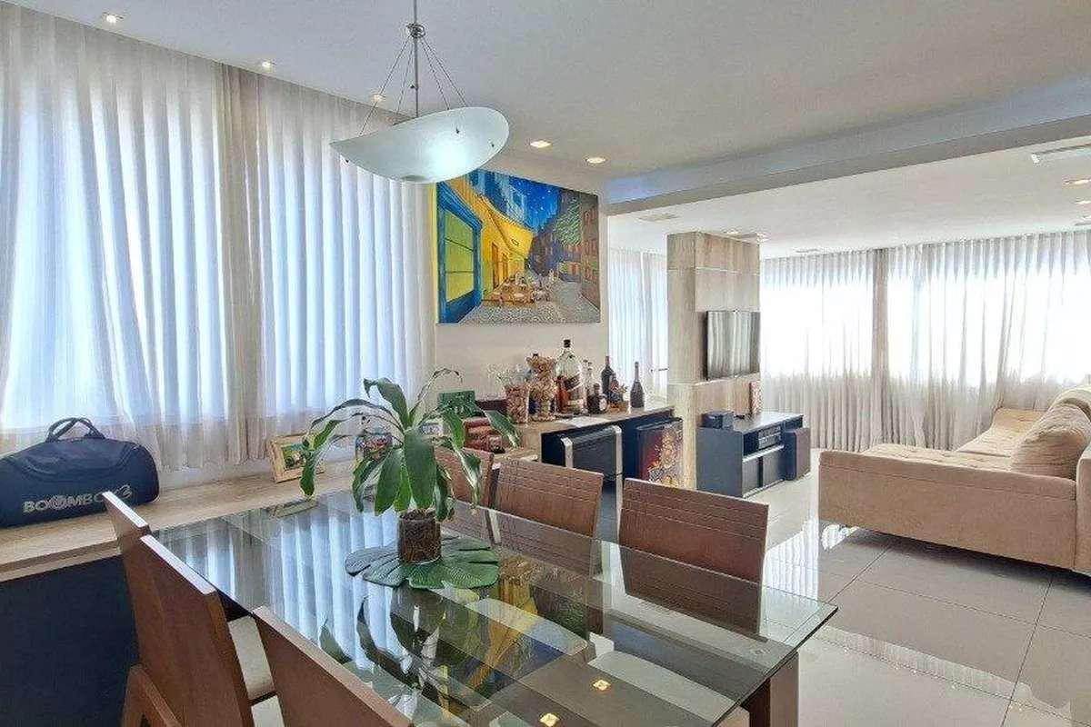 Apartamento, Castelo, 3 Quartos, 2 Vagas, 2 Suítes
