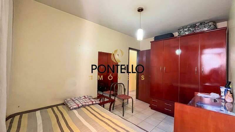 Casa, Conjunto Celso Machado, 3 Quartos, 4 Vagas, 1 Suíte