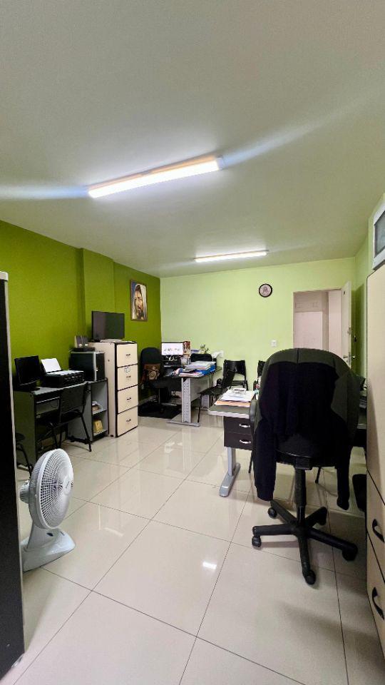 Sala, Centro, 0 Quarto, 1 Vaga