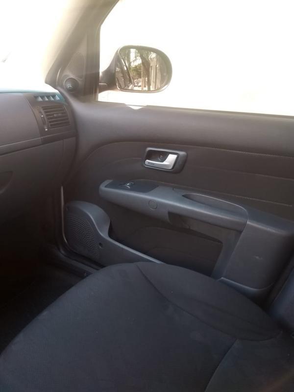 Fiat Siena El 1.0 Mpi Fire Flex 8v 4p