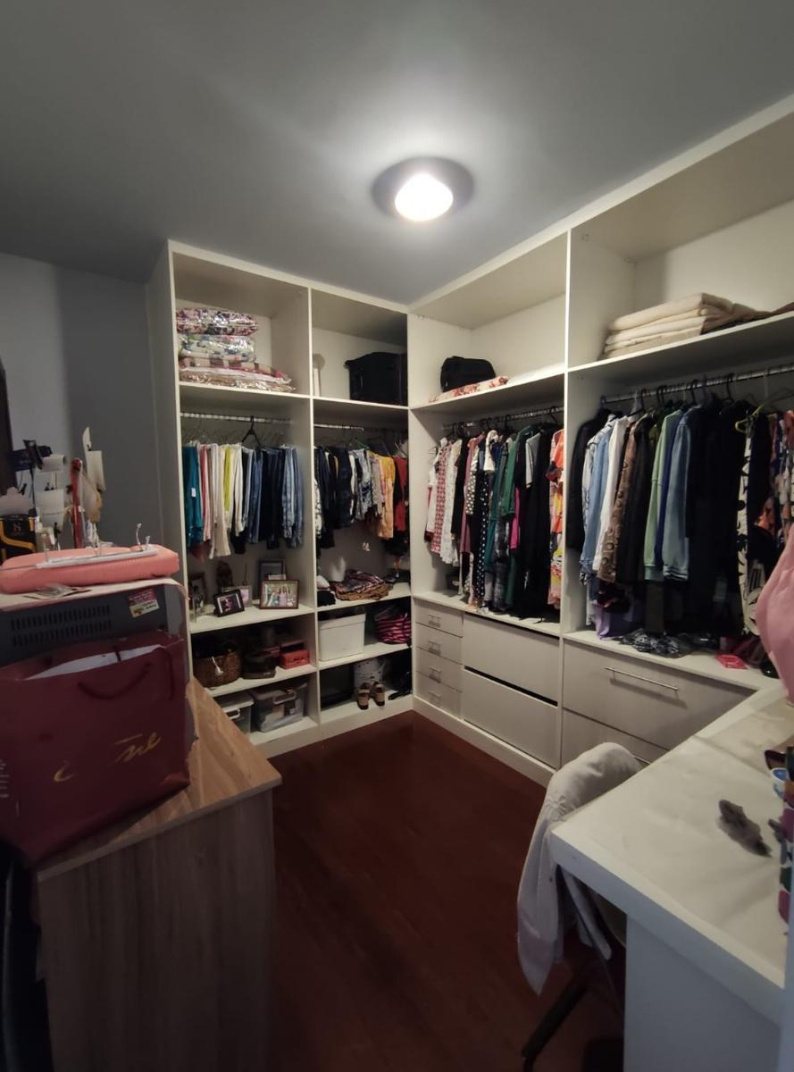 Casa, Aparecida, 5 Quartos, 3 Vagas, 2 Suítes