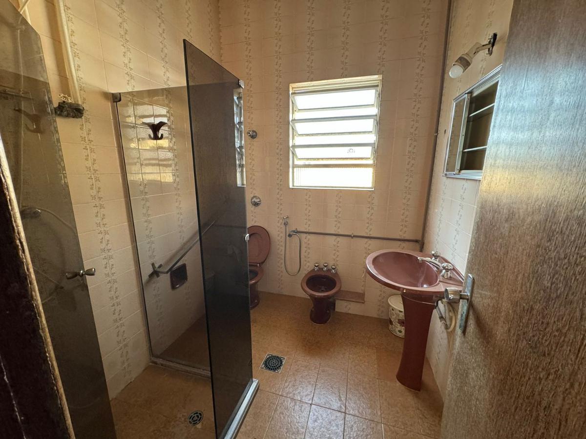 Casa, Renascença, 8 Quartos, 0 Vaga