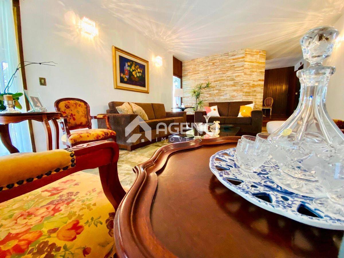 Casa, Bandeirantes (pampulha), 4 Quartos, 0 Vaga, 1 Suíte