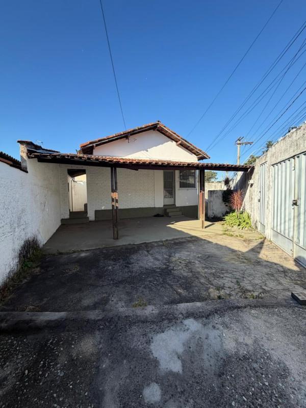 Casa, Alípio de Melo, 2 Quartos, 3 Vagas, 1 Suíte