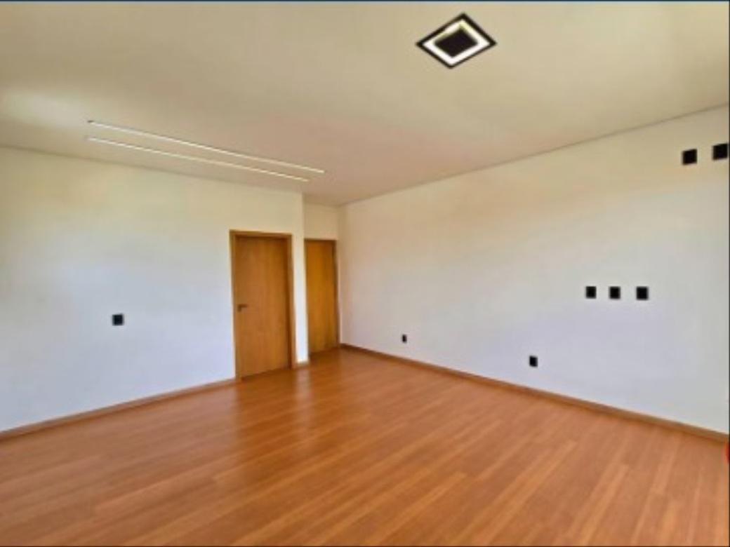 Casa em Condomínio, Água Limpa, 4 Quartos, 3 Suítes