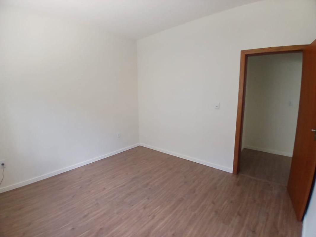 Casa, Maria Helena, 3 Quartos, 0 Vaga, 1 Suíte