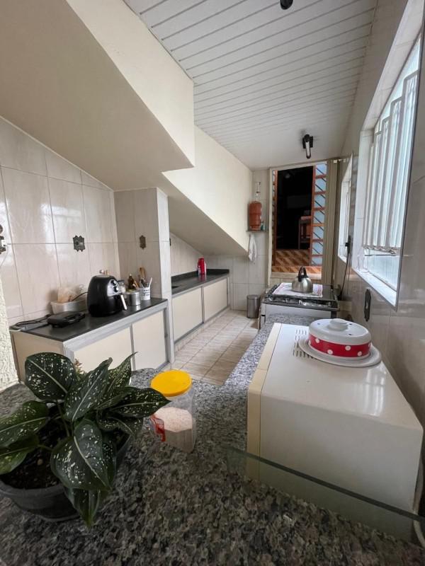 Casa, Alípio de Melo, 4 Quartos, 2 Vagas, 2 Suítes