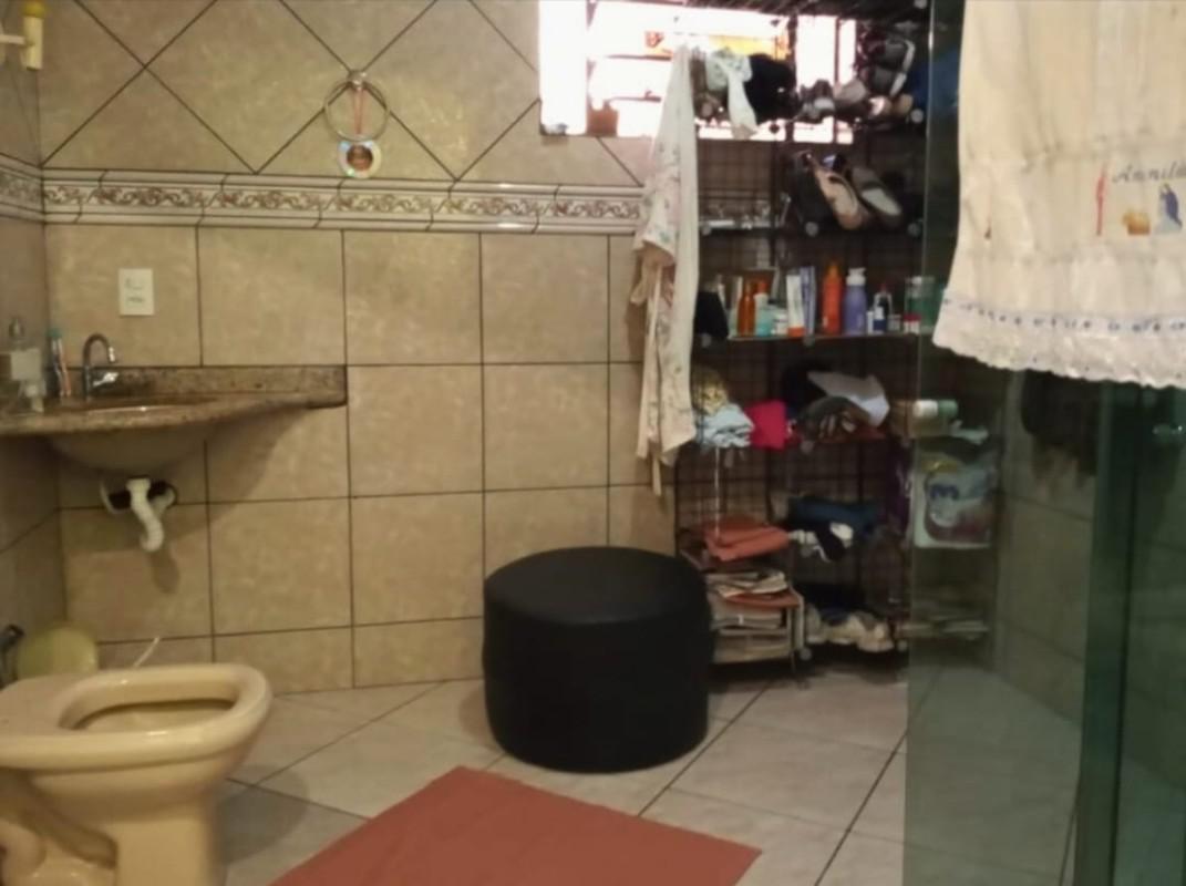 Casa, Diamante, 4 Quartos, 6 Vagas, 1 Suíte