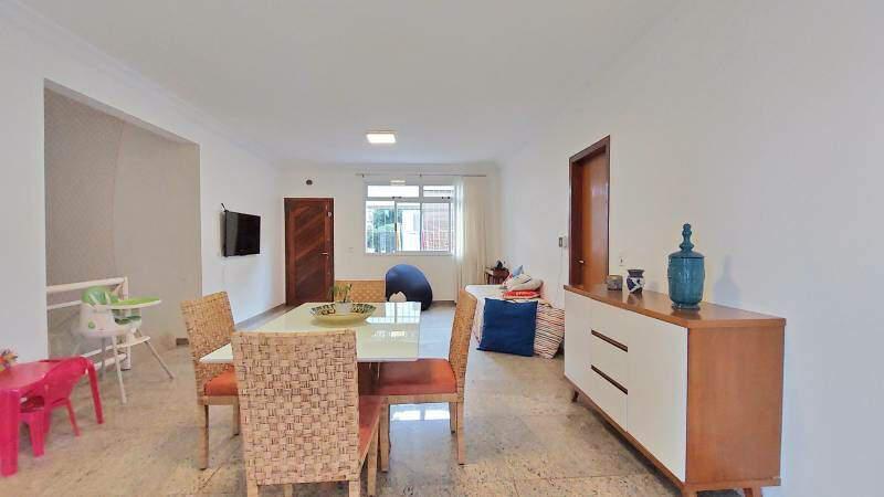 Casa, Comiteco, 5 Quartos, 3 Vagas, 4 Suítes