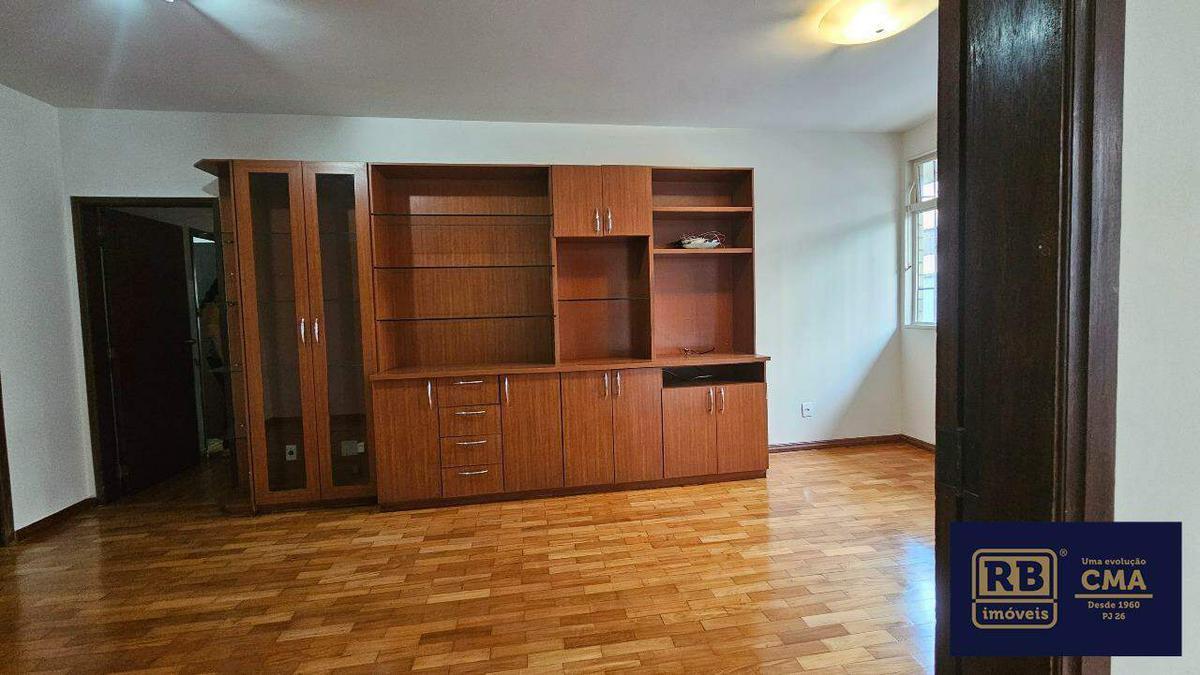 Apartamento, Funcionários, 4 Quartos, 2 Vagas, 1 Suíte
