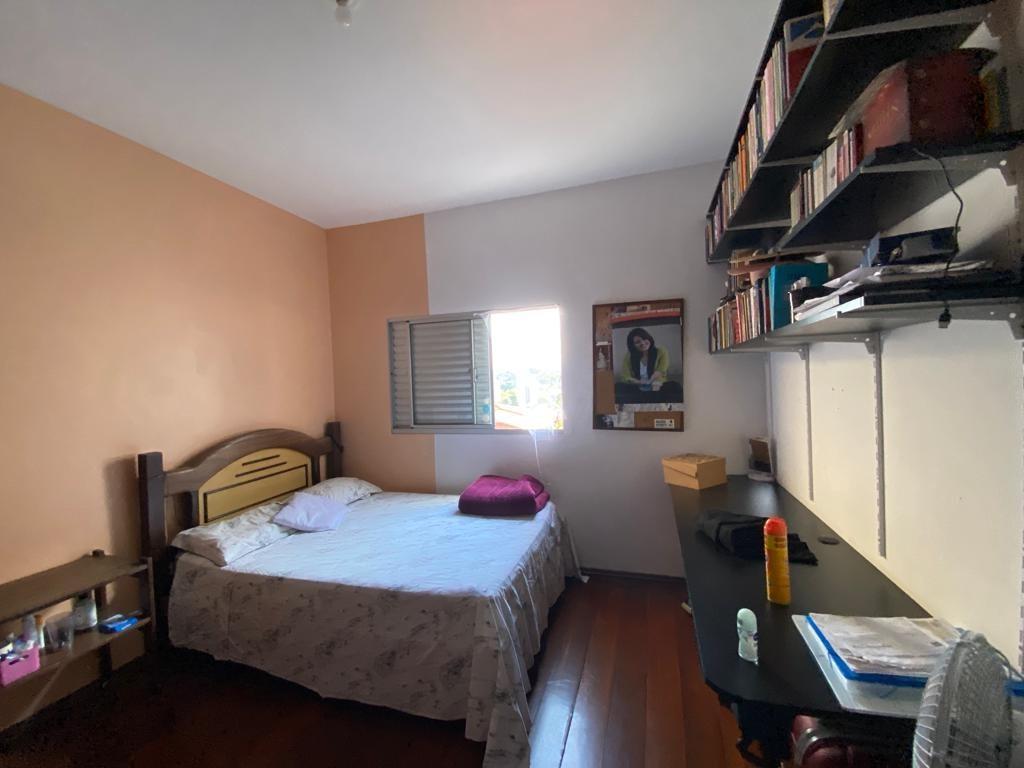 Casa, Indaiá, 5 Quartos, 4 Vagas, 1 Suíte