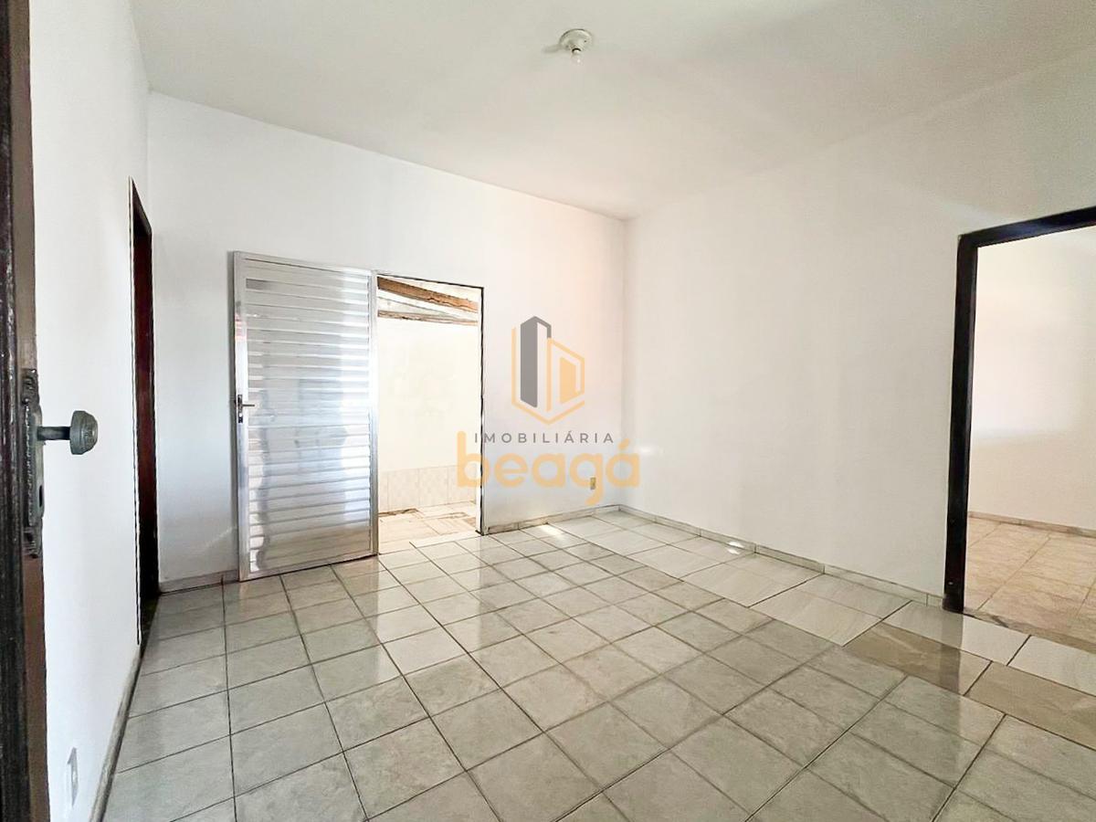 Casa, São Salvador, 2 Quartos, 1 Vaga, 1 Suíte