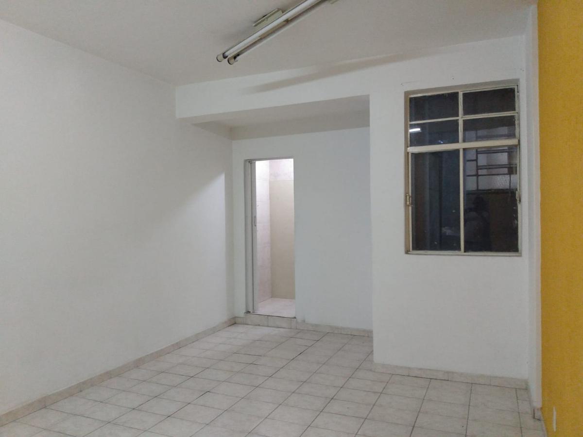 Sala, Centro, 0 Quarto, 0 Vaga