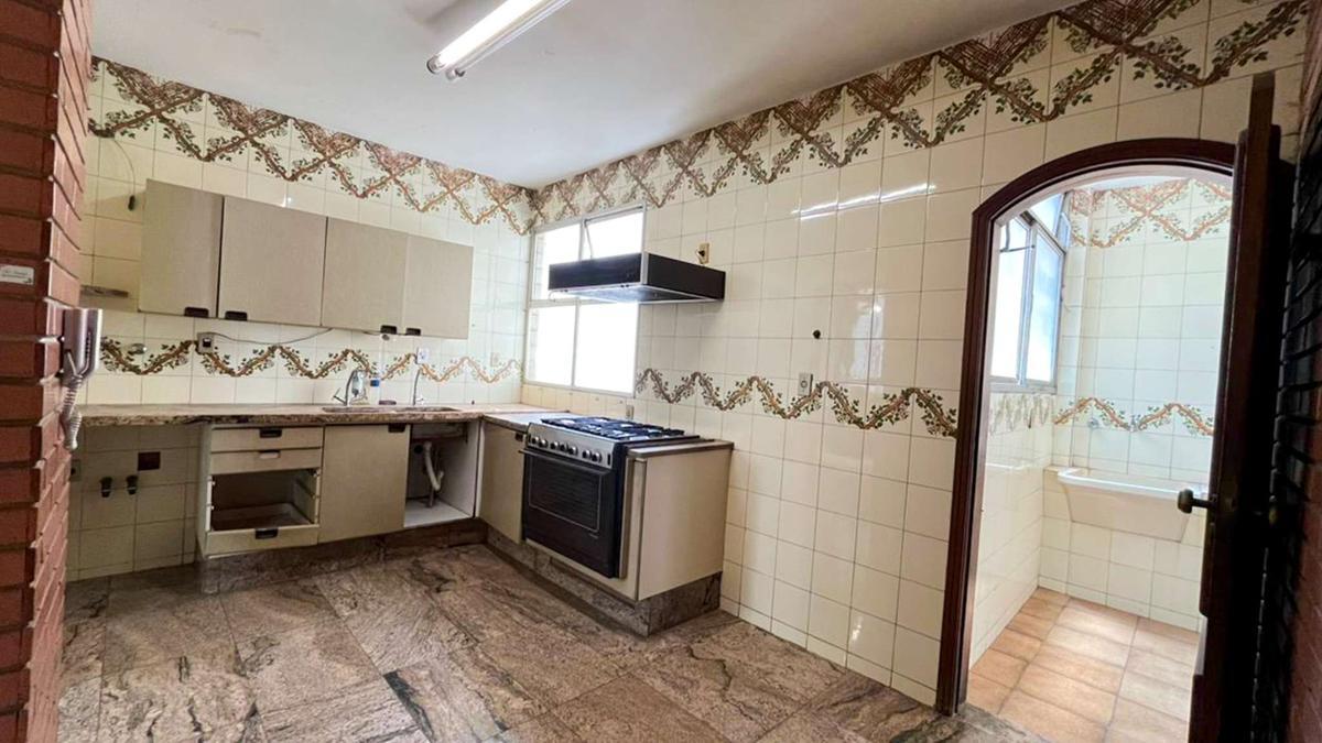 Apartamento, Lourdes, 4 Quartos, 2 Vagas, 1 Suíte