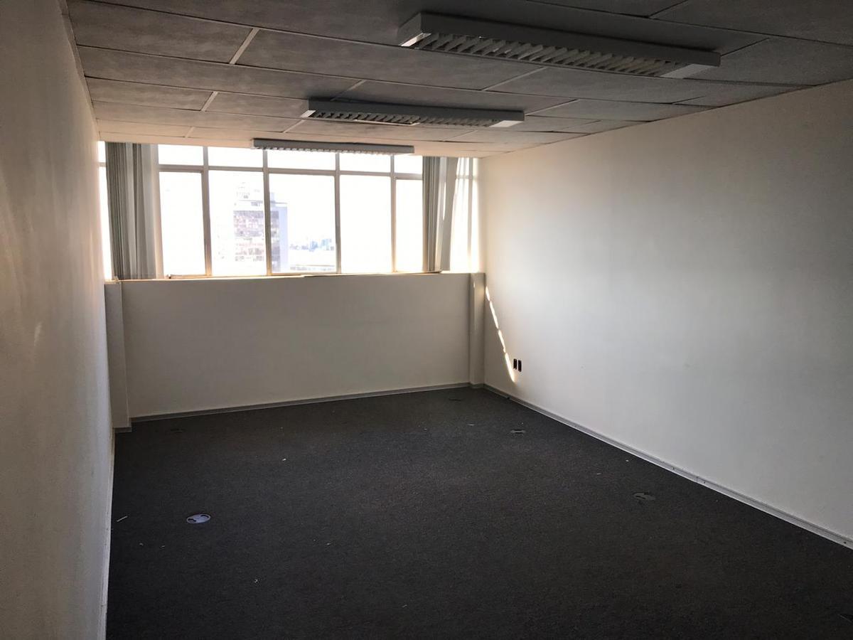 Andar, Centro, 0 Quarto, 0 Vaga