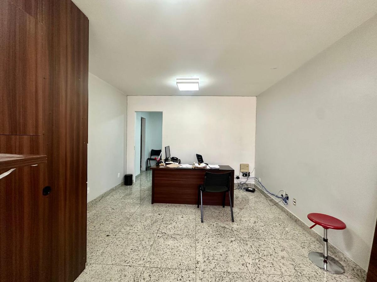 Sala, Centro, 0 Quarto, 0 Vaga