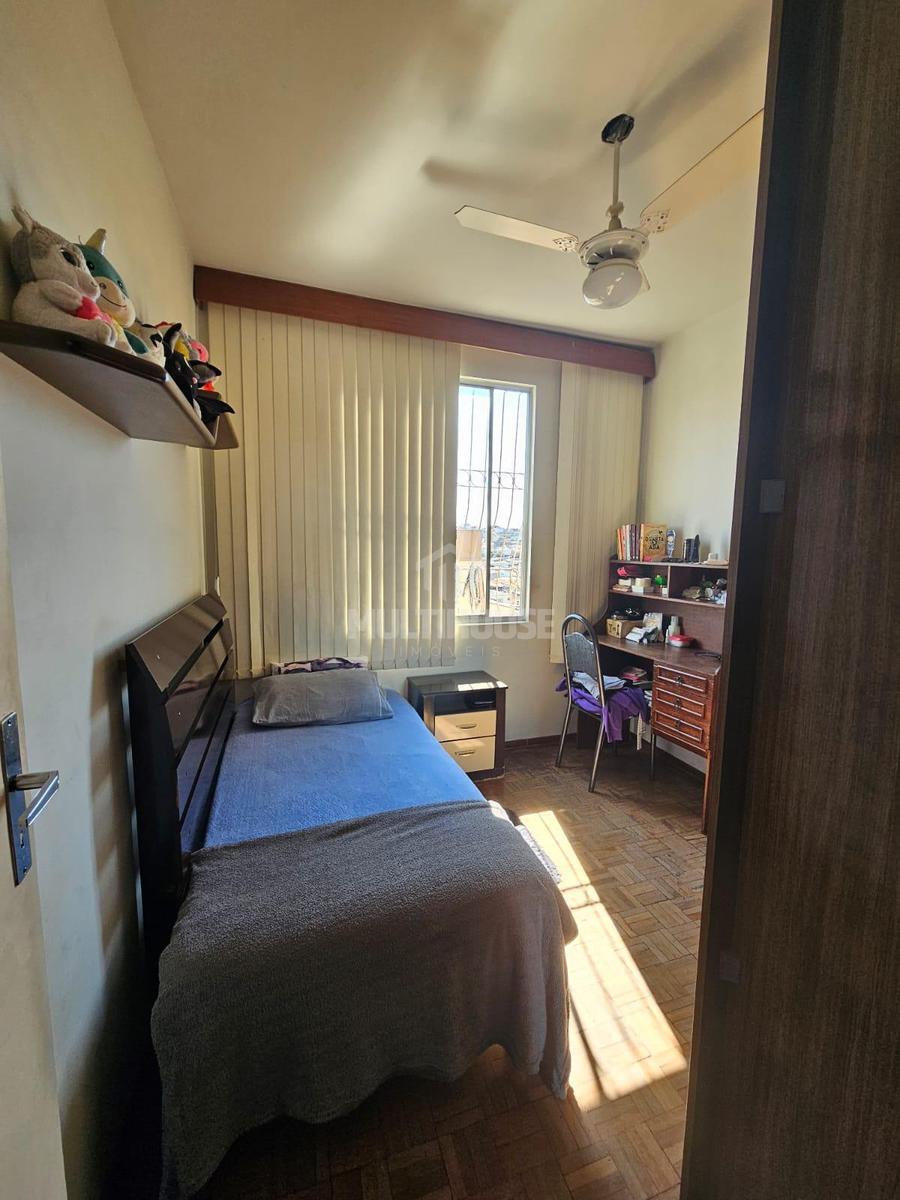 Apartamento, Carlos Prates, 2 Quartos, 1 Vaga