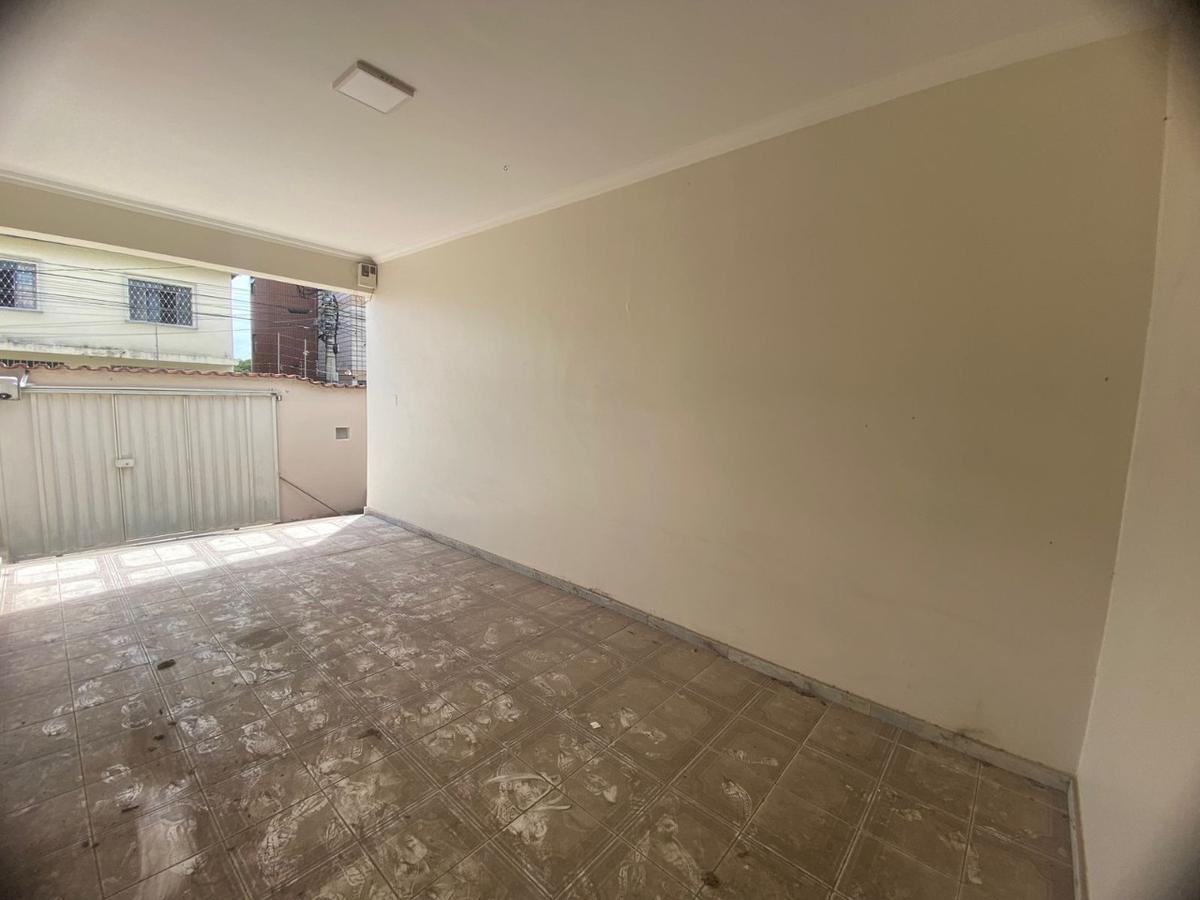 Casa, Eldorado, 3 Quartos, 2 Vagas, 1 Suíte