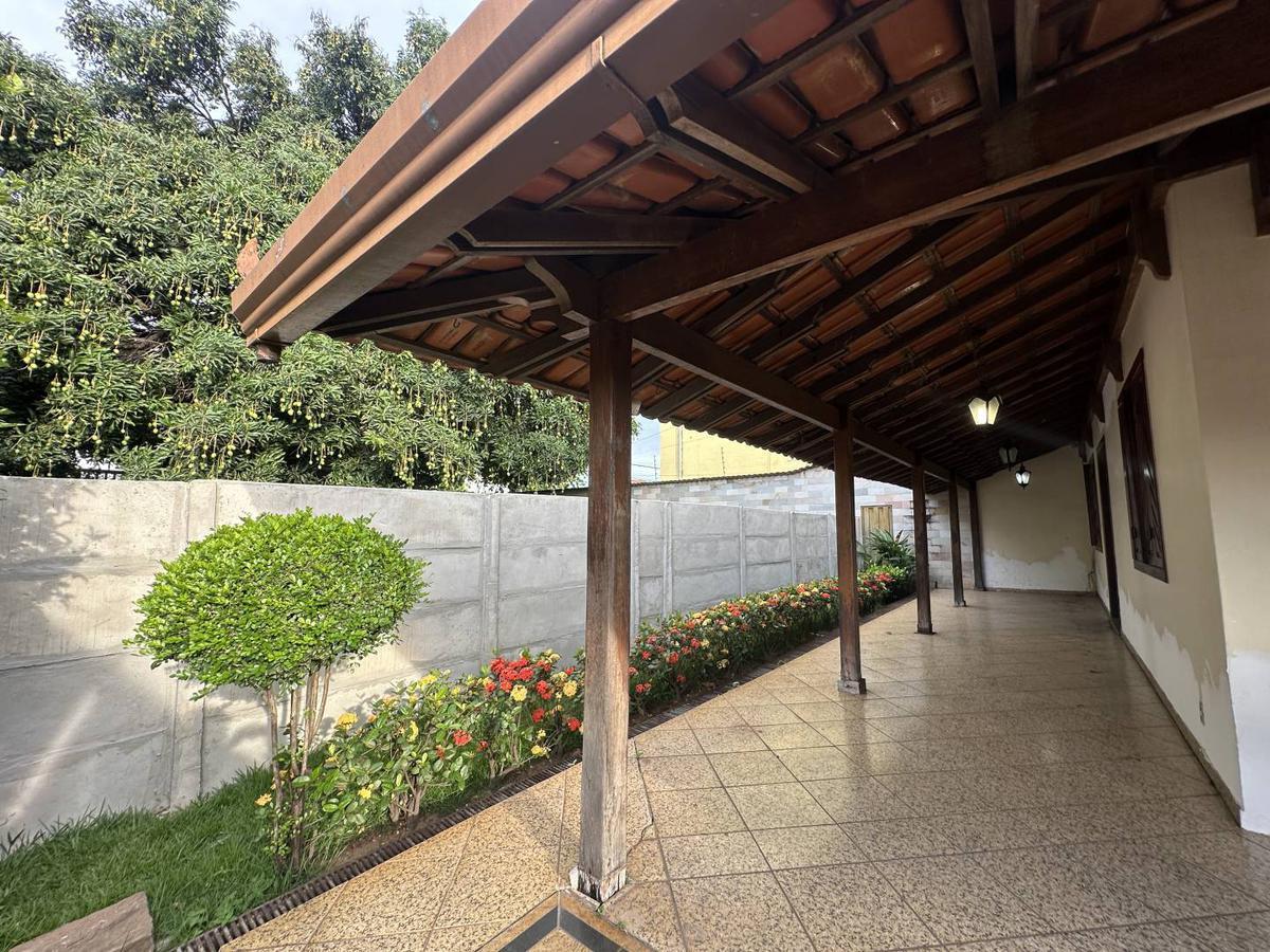 Casa, Veneza, 4 Quartos, 2 Vagas, 1 Suíte