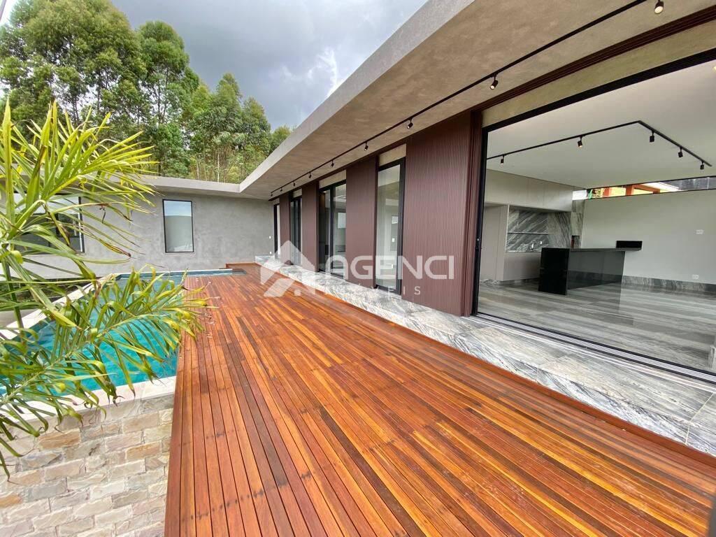 Casa, Alphaville - Lagoa dos Ingleses, 4 Quartos, 0 Vaga, 4 Suítes