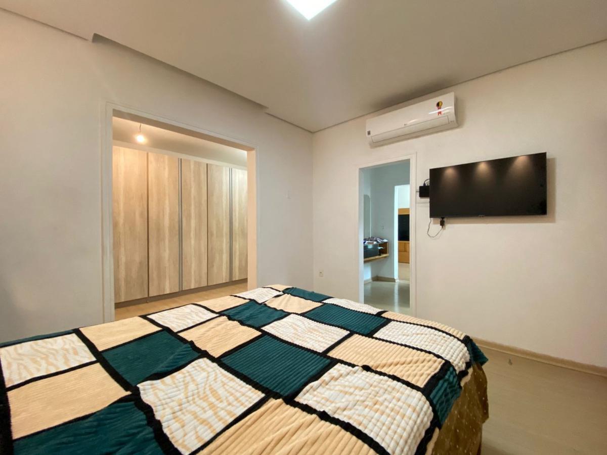 Casa, Cabral, 4 Quartos, 3 Vagas, 1 Suíte