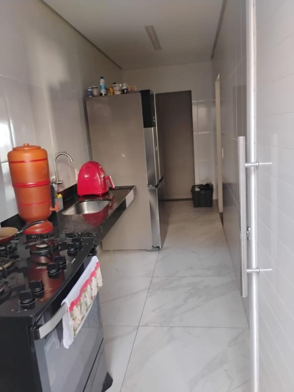 Casa, Lagoinha, 4 Quartos, 2 Vagas, 2 Suítes