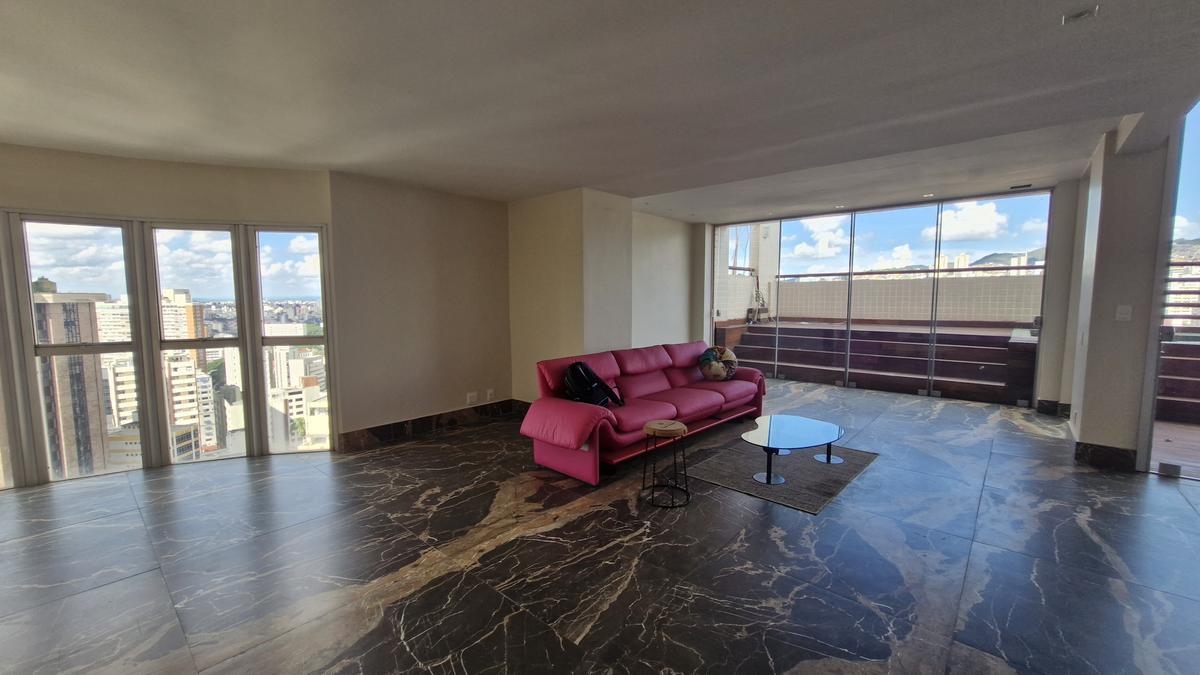 Cobertura, Savassi, 4 Quartos, 5 Vagas