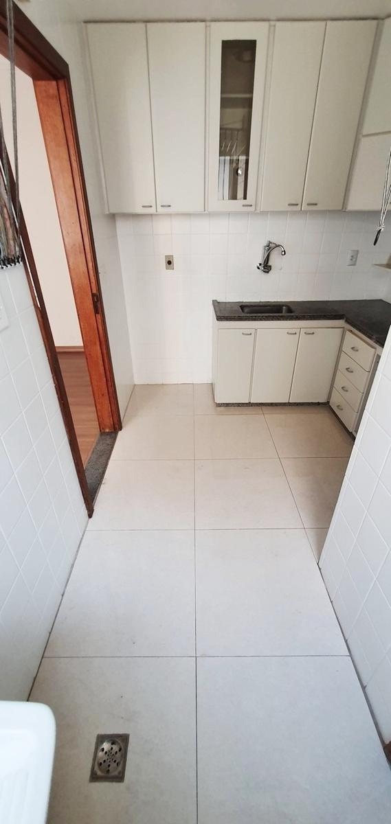 Apartamento, Sagrada Família, 3 Quartos, 1 Vaga, 1 Suíte