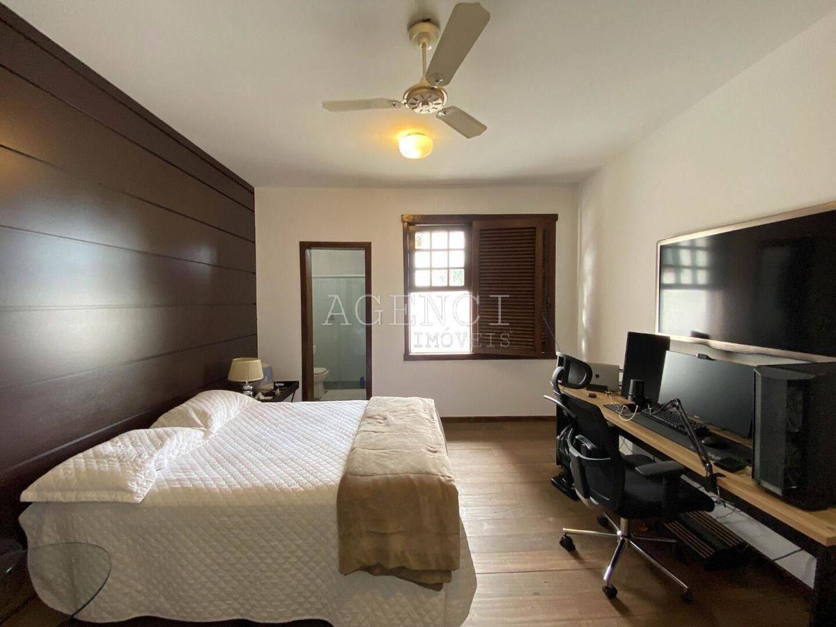 Casa, Bandeirantes (pampulha), 5 Quartos, 0 Vaga, 5 Suítes