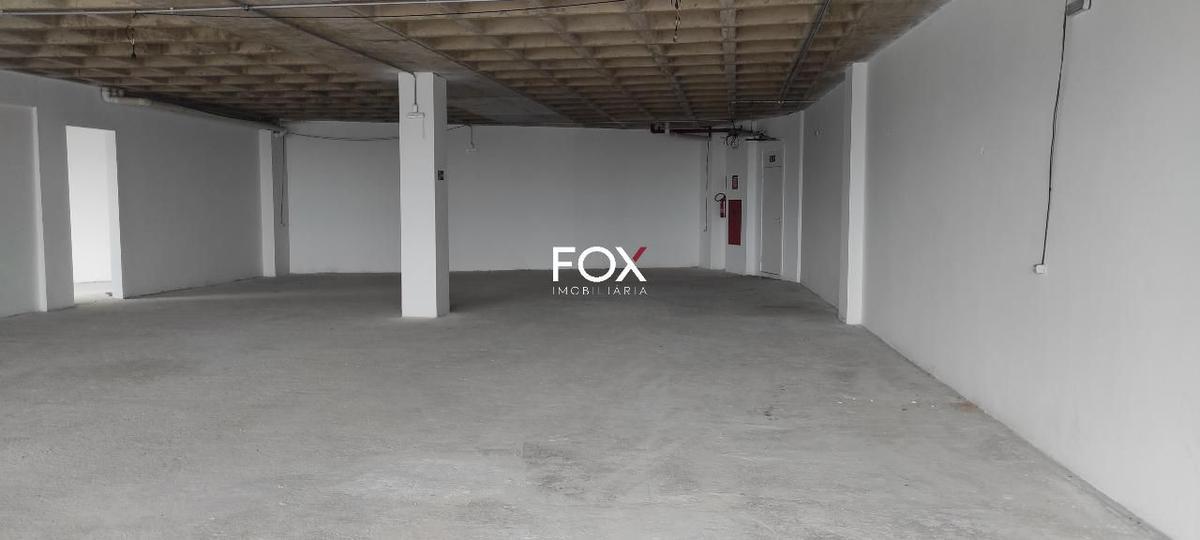 Sala, Santa Lúcia, 0 Quarto, 6 Vagas