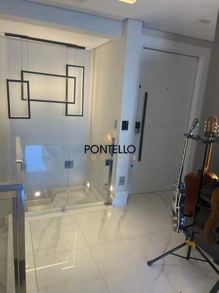 Cobertura, Jaraguá, 3 Quartos, 3 Vagas, 3 Suítes