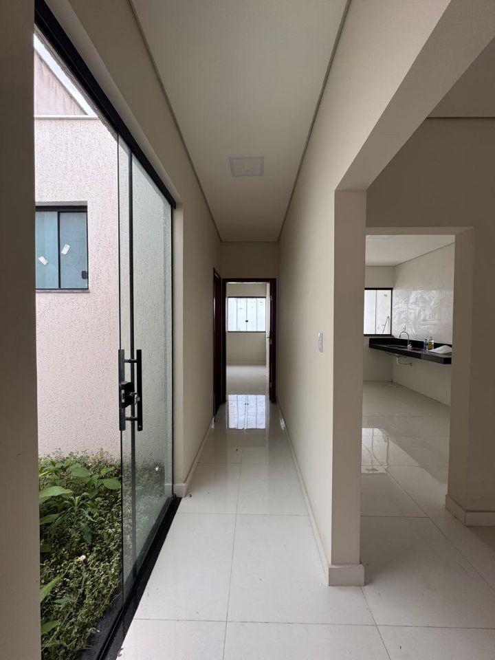 Casa, Tropical, 3 Quartos, 4 Vagas, 1 Suíte