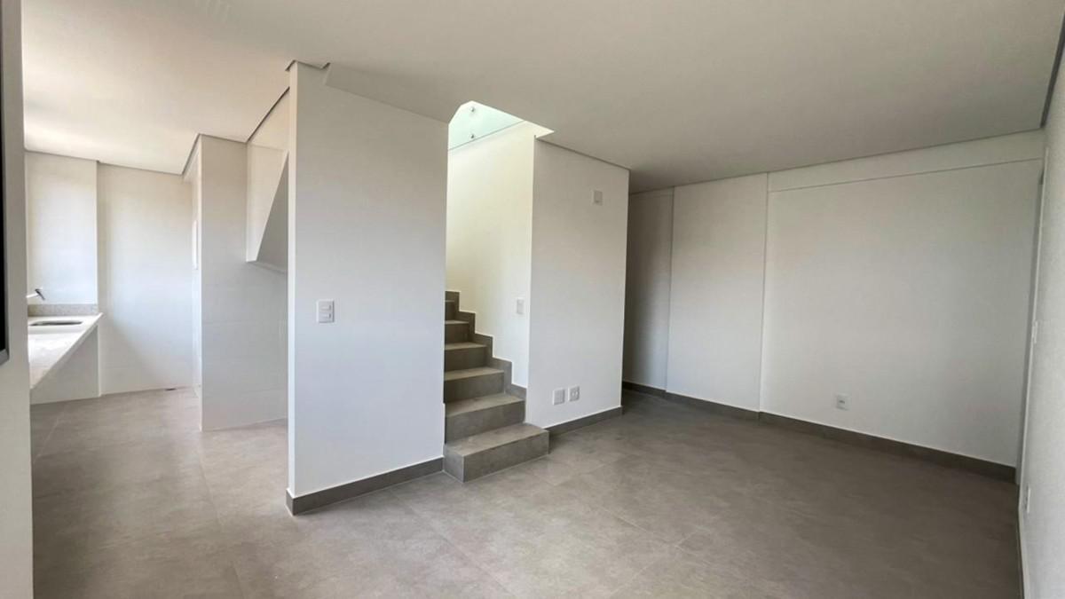 Cobertura, Prado, 2 Quartos, 2 Vagas, 2 Suítes