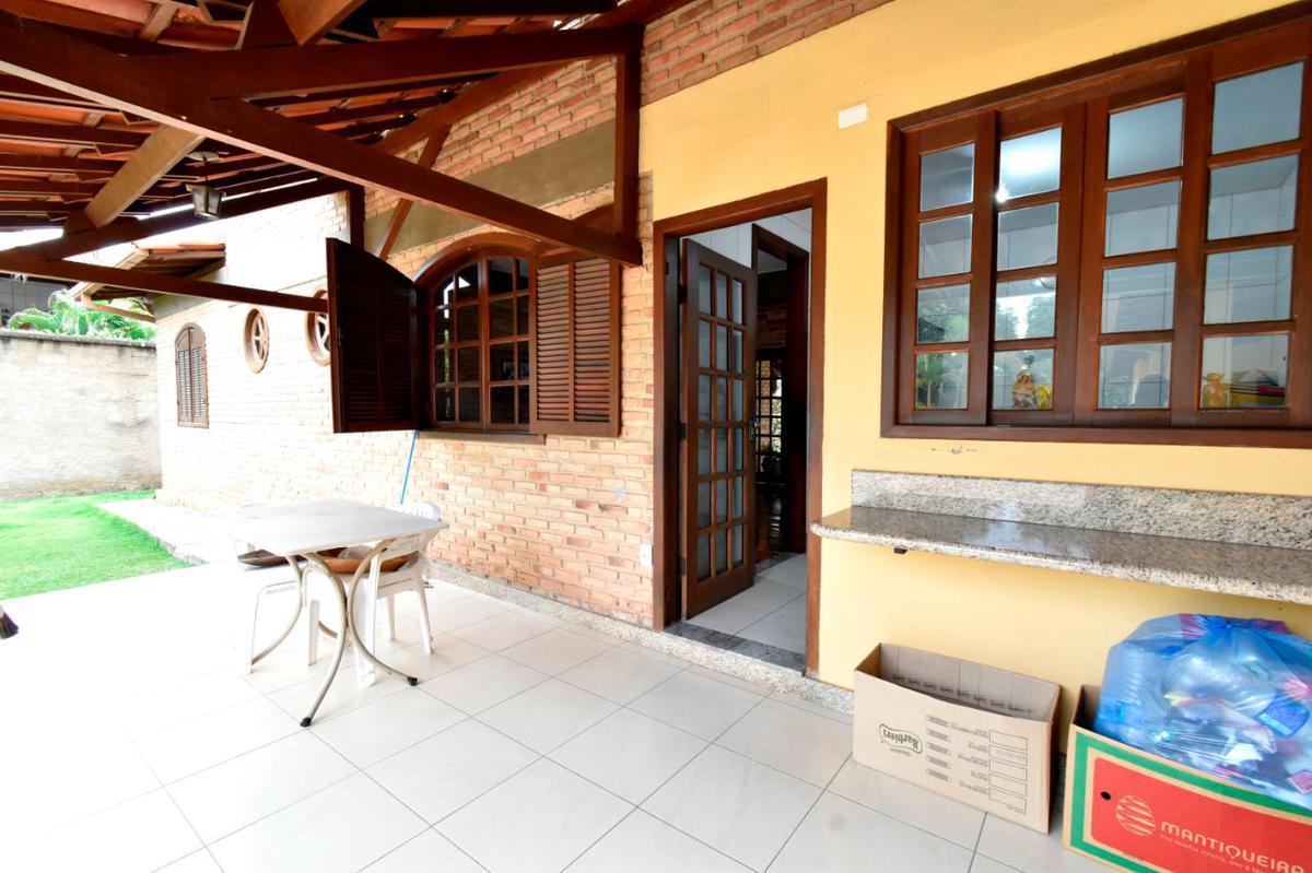 Casa, Bandeirantes (pampulha), 4 Quartos, 8 Vagas, 1 Suíte